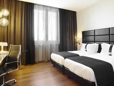 Hotel Holiday Inn Genoa City By Ihg