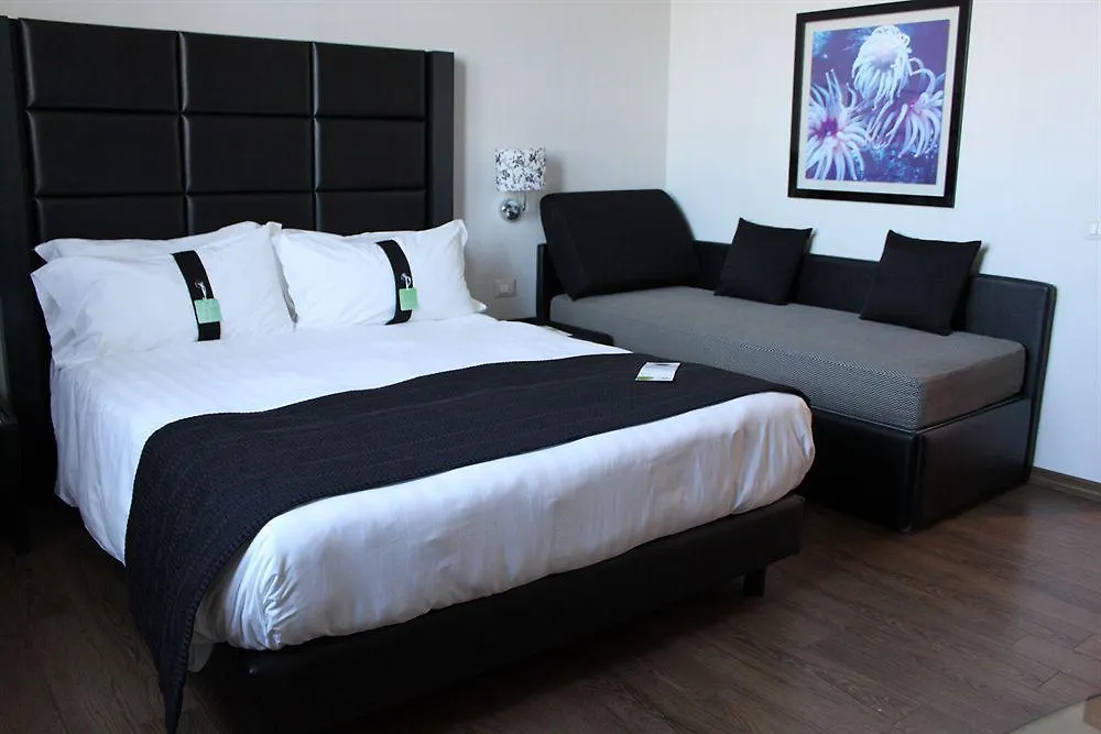 **** Hotel Holiday Inn Genoa City By Ihg Italy