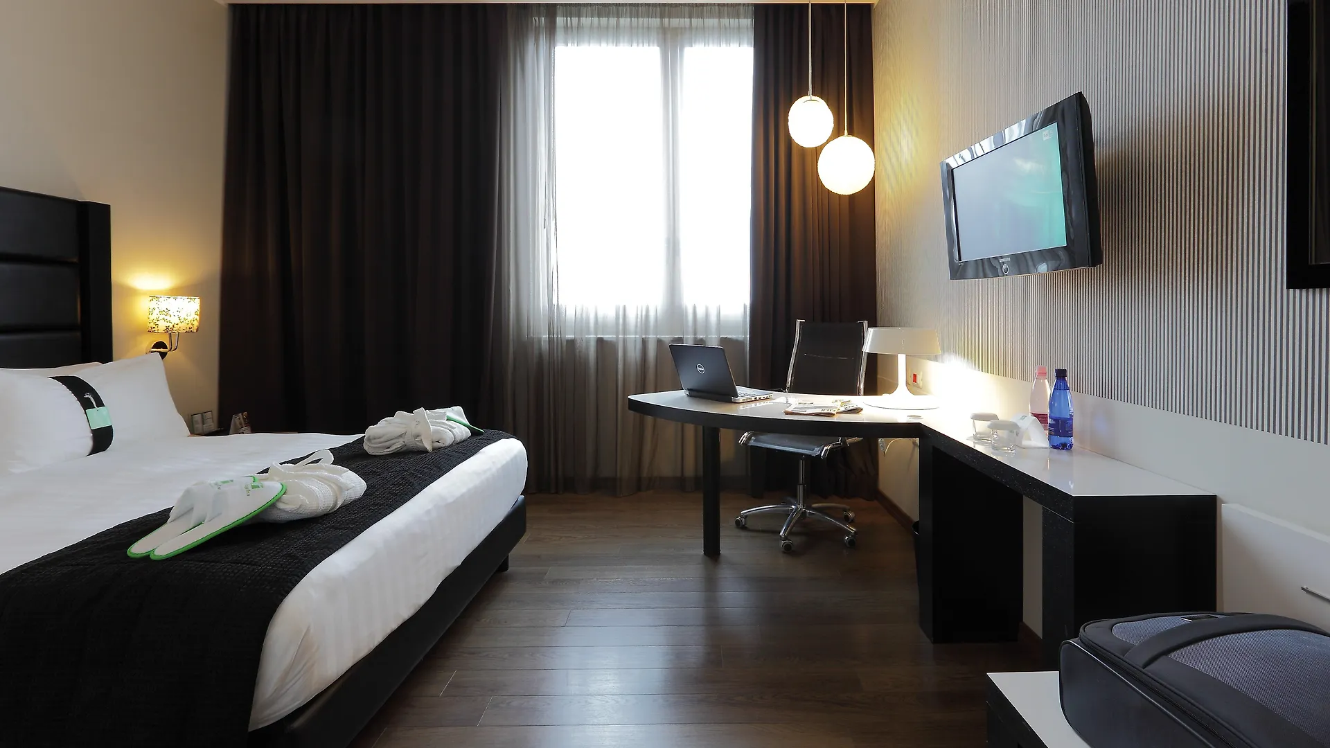 Holiday Inn Genoa City By Ihg