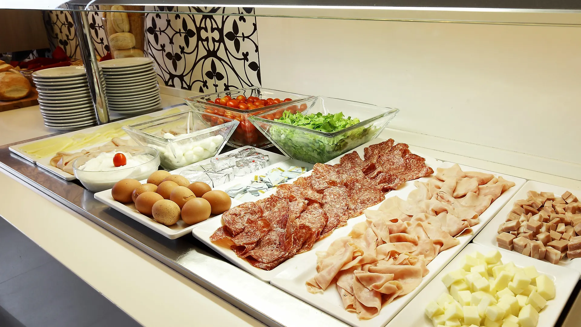 Hotel Holiday Inn Genoa City By Ihg