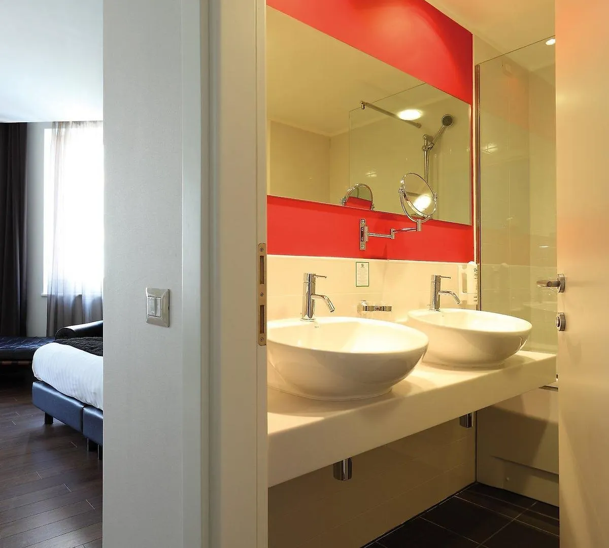 Holiday Inn Genoa City By Ihg