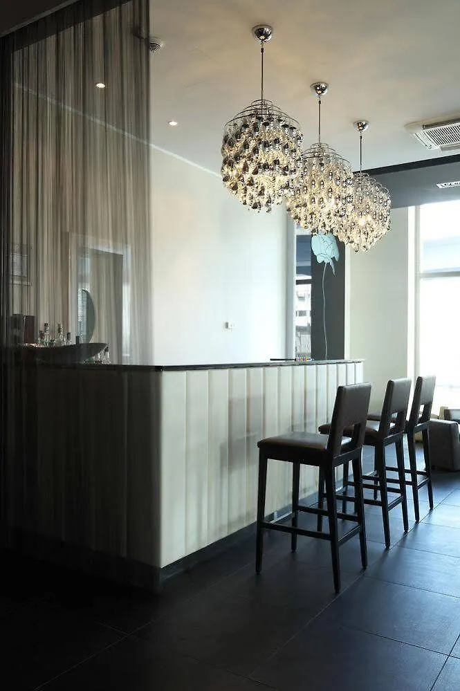 Hotel Holiday Inn Genoa City By Ihg